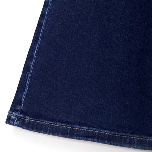 Flying Monkey Dark Wash Mid Rise Flare Leg Stretchable Jeans Size 29 - Picture 10 of 16